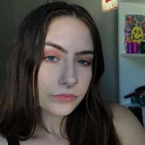 Meet your Posher, Candice